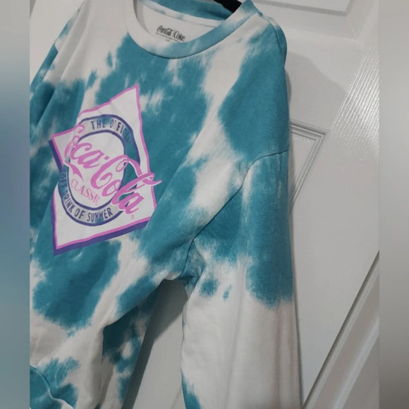 Coca-Cola Tie-Dye Graphic Long Sleeve Sweatshirt in Size XXL - Picture 8 of 10